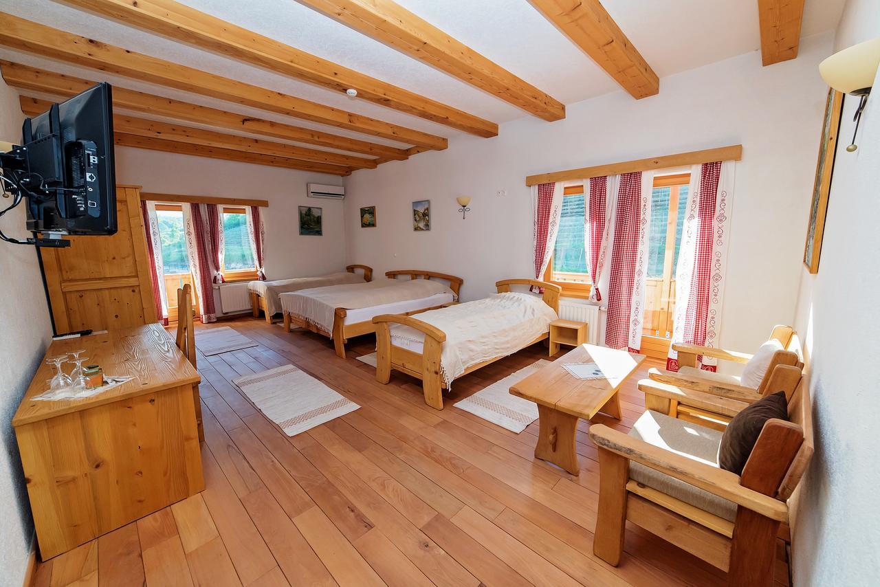 B&B Zlatna Nit Bosanska Krupa Eksteriør billede