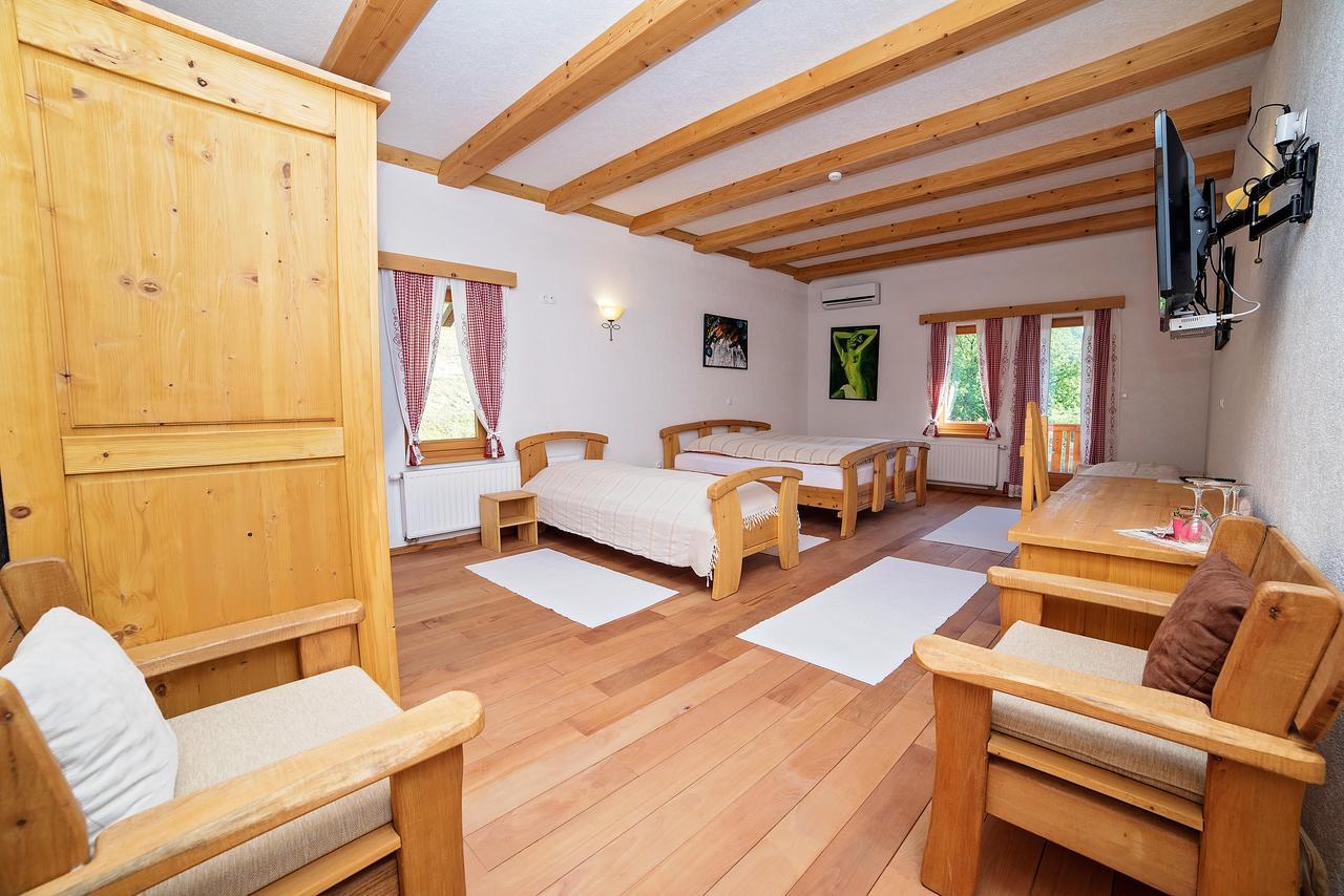 B&B Zlatna Nit Bosanska Krupa Eksteriør billede